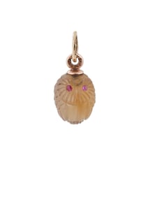 RUSSIAN 14K GOLD CARVED HONEY AGATE OWL PENDANT