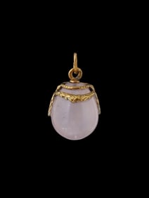 RUSSIAN GILT SILVER HARDSTONE EASTER EGG PENDANT