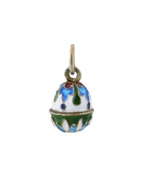 RUSSIAN 88 SILVER ENAMEL EASTER EGG PENDANT