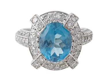 VINTAGE 14K WHITE GOLD SKY BLUE TOPAZ DIAMOND RING
