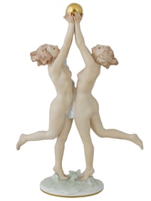 GERMAN HUTSCHENREUTHER KUNSTABTEILUNG PORCELAIN FIGURE