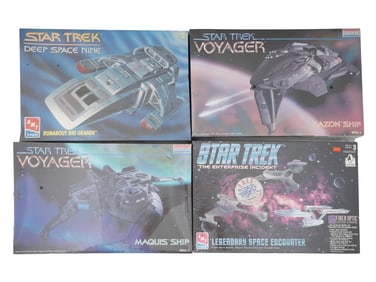 FOUR VINTAGE STAR TREK SEALED MODEL SPACESHIPS