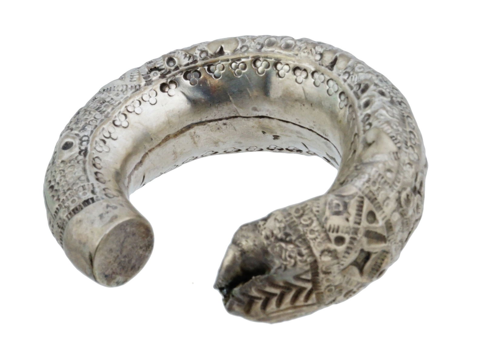 18TH C ANTIQUE ETHNIC SILVER BRACELET WITH DECOR (1 of 7)
