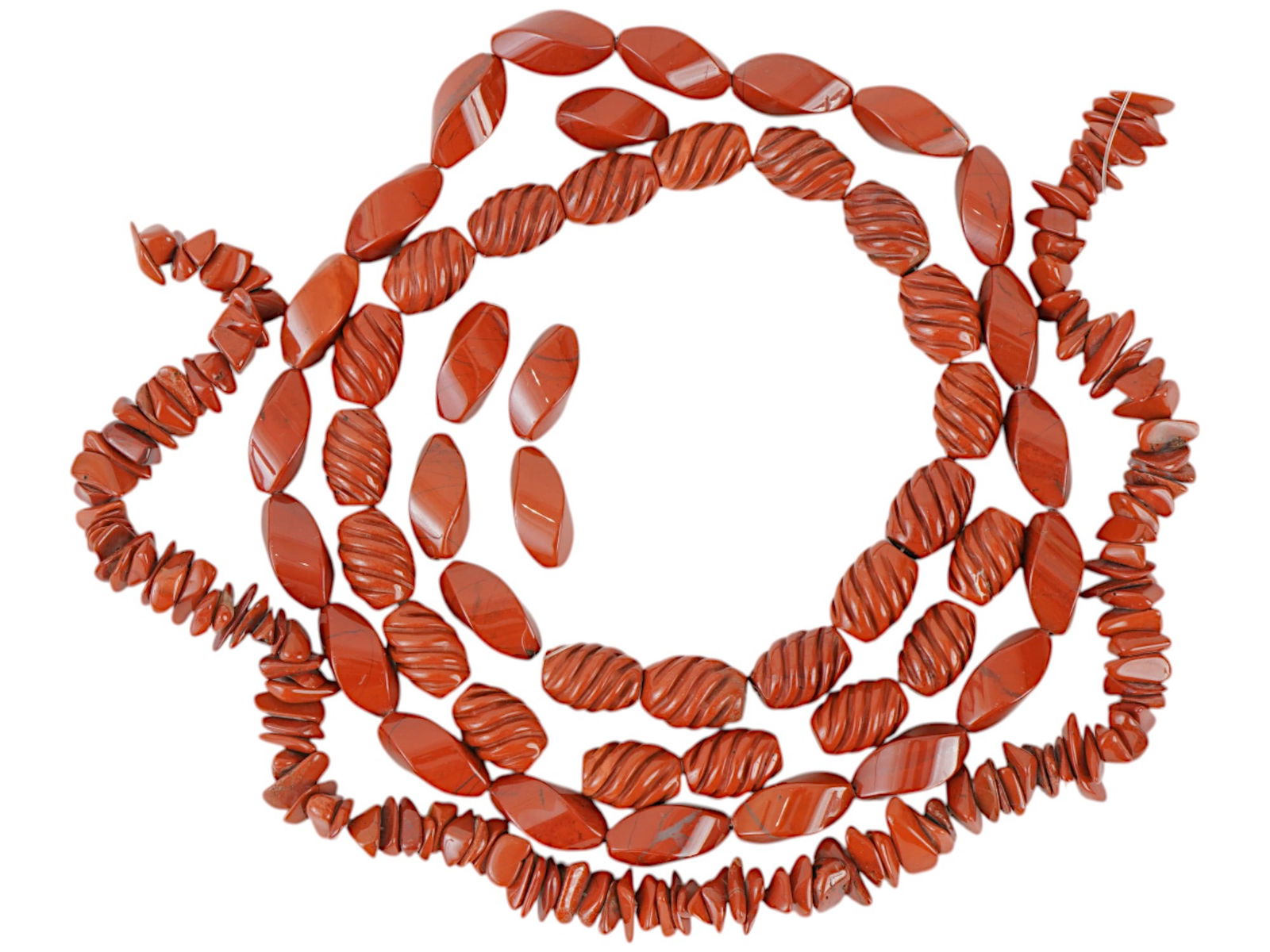 VINTAGE RED CORAL BEADS (1 of 2)