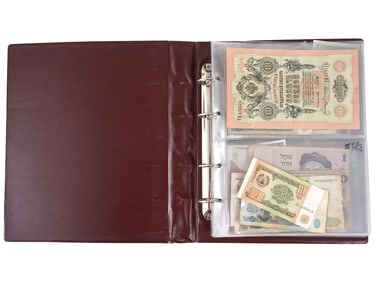 COLLECTION OF WORLD PAPER MONEY BANKNOTES IN ALBUM