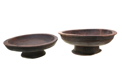 A PAIR OF TURKMEN WOODEN FRUIT CANDY TABLE TRAYS