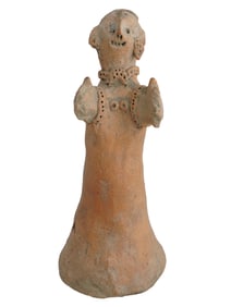 ANCIENT TERRACOTTA FIGURINE OF A STANDING IDOL