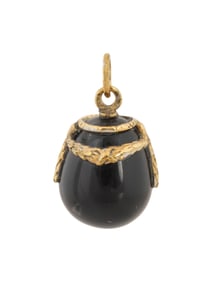 RUSSIAN GILT SILVER HARDSTONE EASTER EGG PENDANT