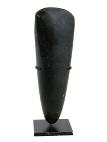 ANCIENT PRE COLUMBIAN MEXICAN CARVED JADE AXE W STAND