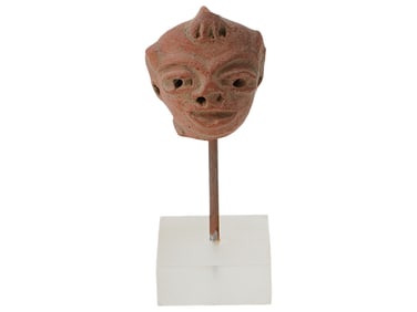 ANCIENT PRE COLUMBIAN EL SALVADOR HEAD ON BASE