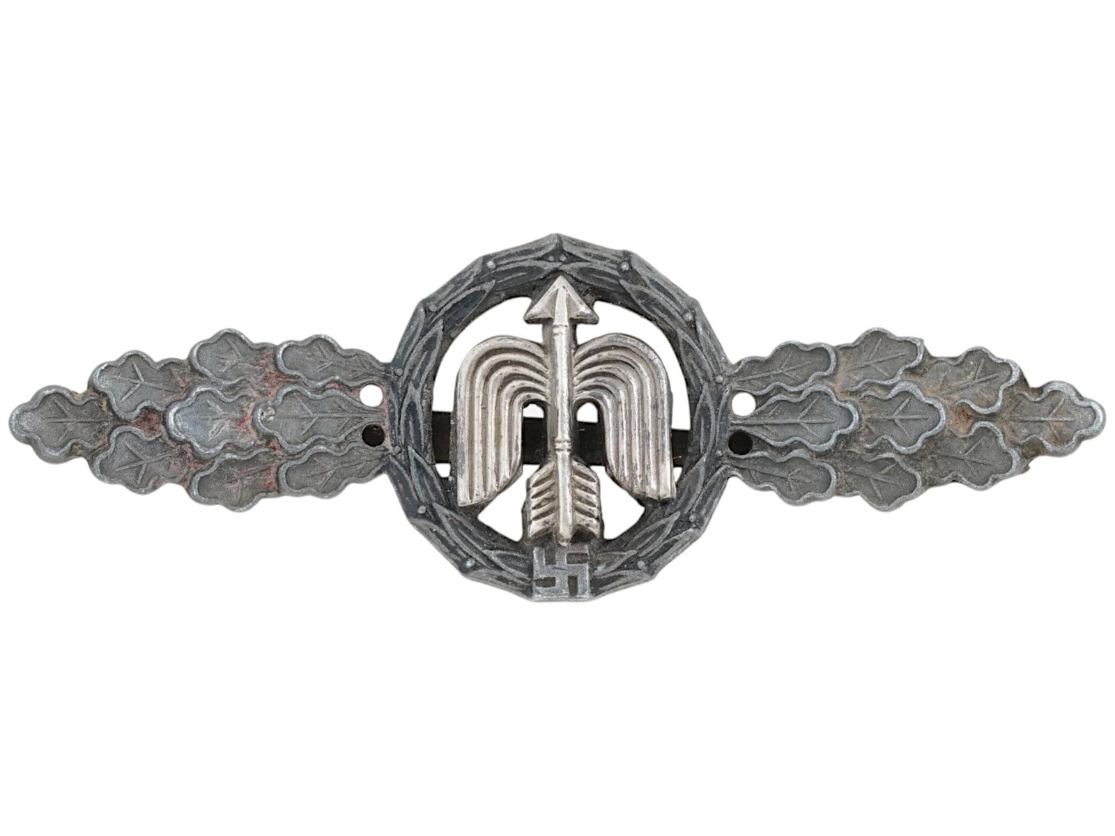 WWII NAZI GERMAN MODEL LUFTWAFFE MEDAL BADGE: A WWII model Nazi German Luftwaffe breast bar badge, a German military award of World War II, established by Reichsmarschall Hermann Goring on January 30, 1941 for Luftwaffe pilots for a certain numbe