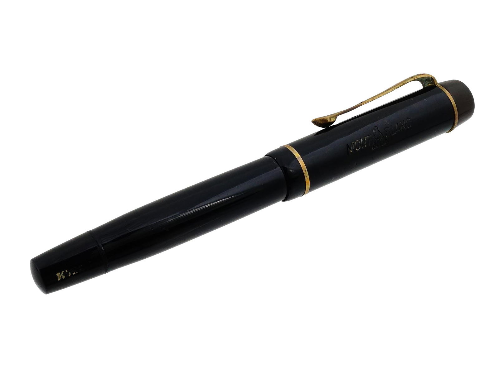 GERMAN FOUNTAIN PEN BY MONTBLANC MODEL 334 (1 of 13)