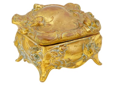 ANTIQUE VICTORIAN GILT METAL TRINKET OR JEWELRY BOX