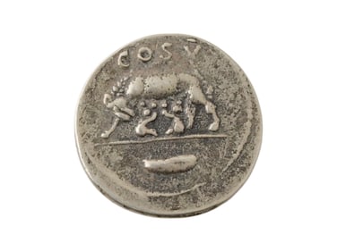 ANCIENT ROMAN SILVER COIN W ROMULUS AND REMUS