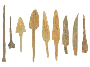 COLLECTION OF ASSORTED ANCIENT METAL ARROW HEADS