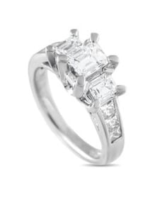 LB Exclusive Platinum 2.08ct Diamond Ring