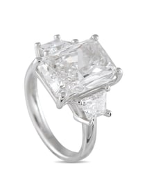 EXCLUSIVE 14K WHITE GOLD 8.31CT LAB GROWN DIAMOND RING