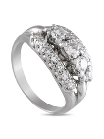 EXCLUSIVE VINTAGE 14K WHITE GOLD DIAMOND RING