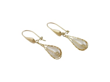 VINTAGE GOLD HOOK EARRINGS WITH PEARL LIKE INSERTS