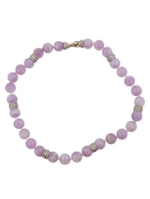 VINTAGE NECKLACE OF LAVENDER COLOR GLASS BEADS