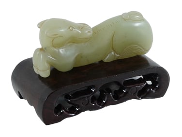 CHINESE CARVED GREEN JADE HORSE FIGURINE W STAND