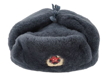 VINTAGE SOVIET MILITARY USHANKA HAT WITH ORIGINAL BADGE