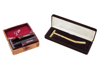 TWO VINTAGE AMERICAN RAZORS IN BOXES WITH BLADES