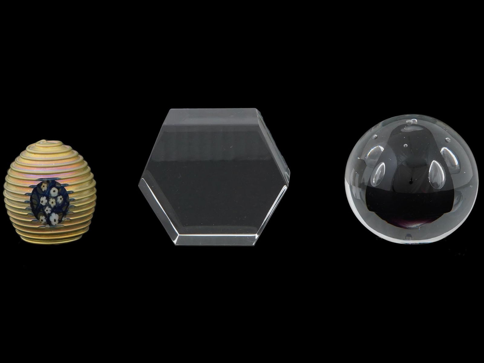 VINTAGE ART GLASS PAPERWEIGHTS SIGNED (1 of 11)