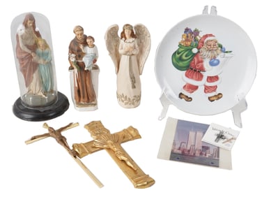 VINTAGE COLLECTION OF RELIGIOUS CATHOLIC ITEMS