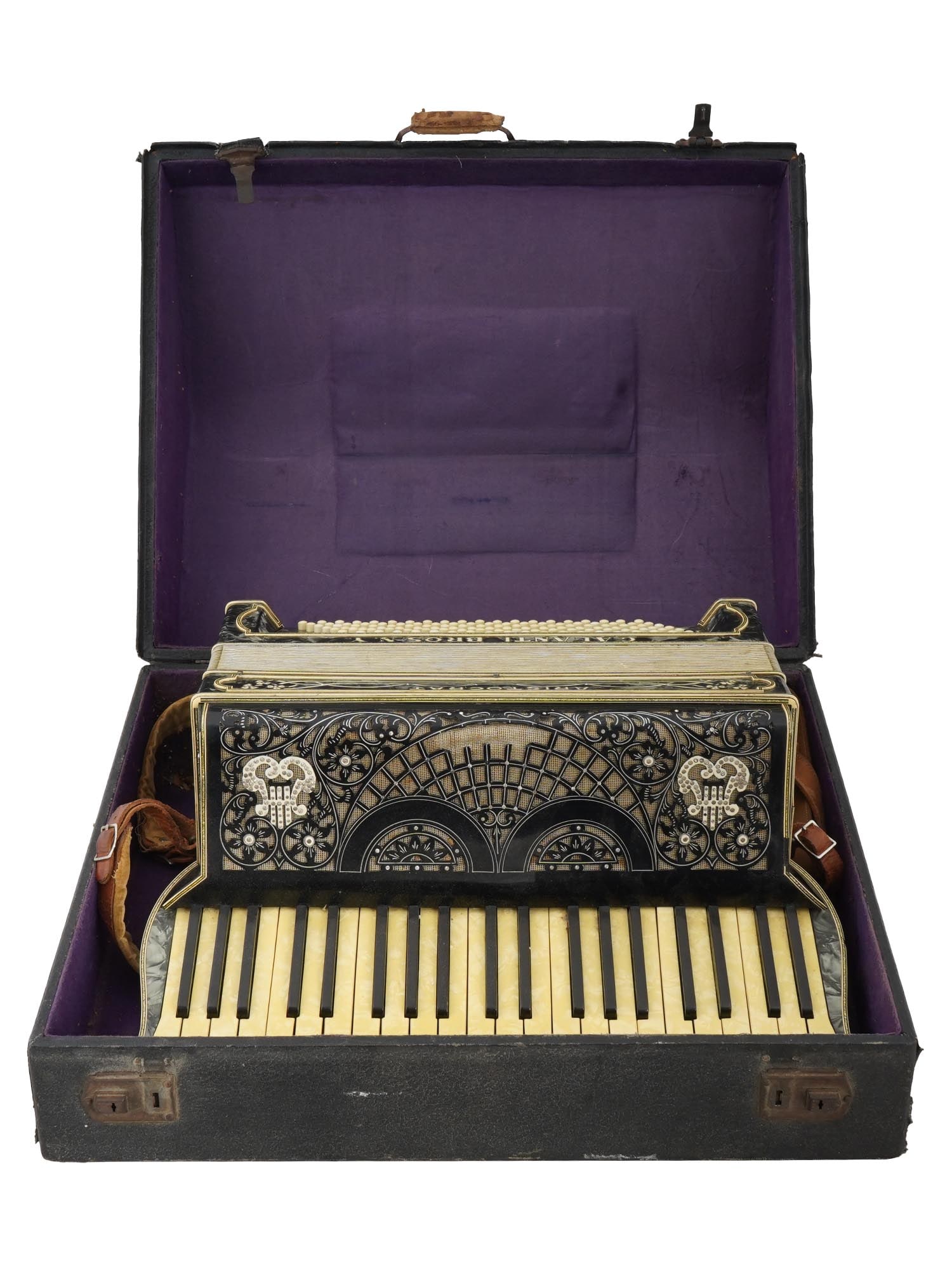 VINTAGE BLACK GALANTI BROS NY ACCORDION W CASE (1 of 8)