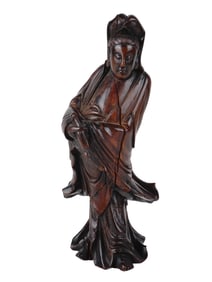 AN ANTIQUE 1900S CHINESE GUAN YIN WOOD SCULPTURE