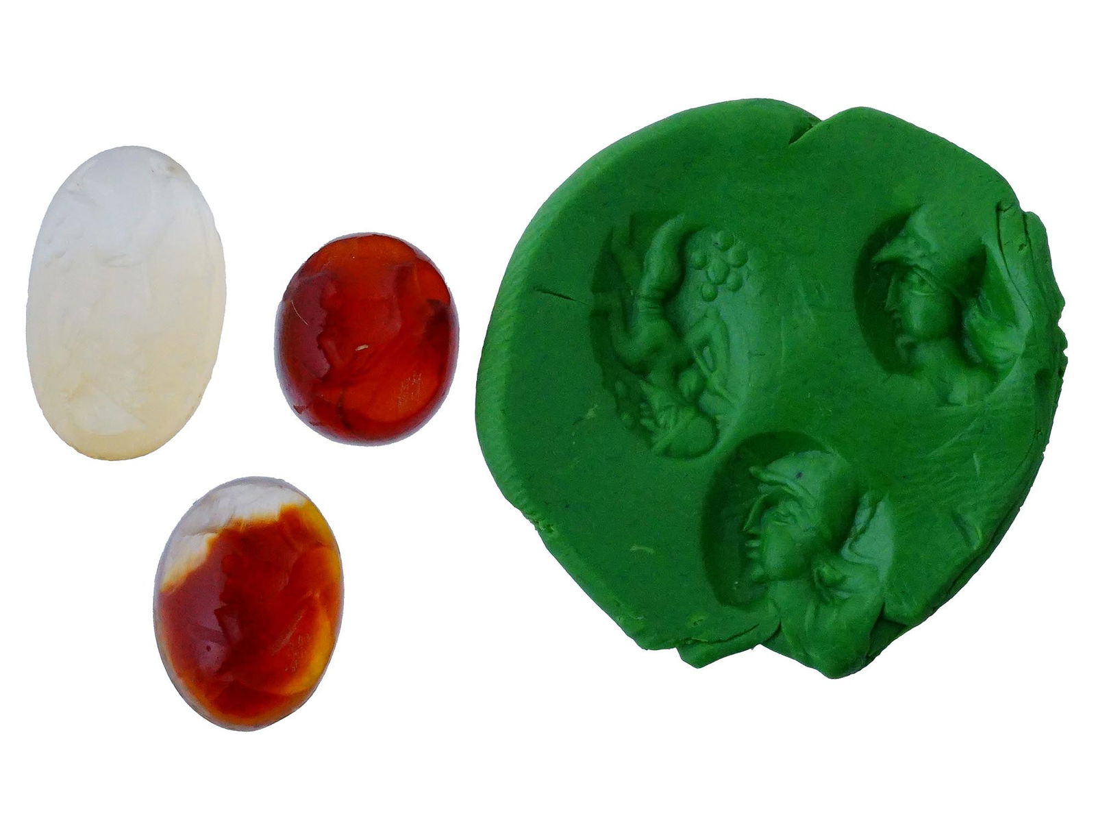 LOT OF ANCIENT MANNER CARVED GLASS INTAGLIO SEALS (1 of 4)