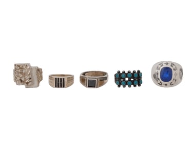GROUP OF FIVE STERLING SILVER RINGS ONE OVAL CLUB