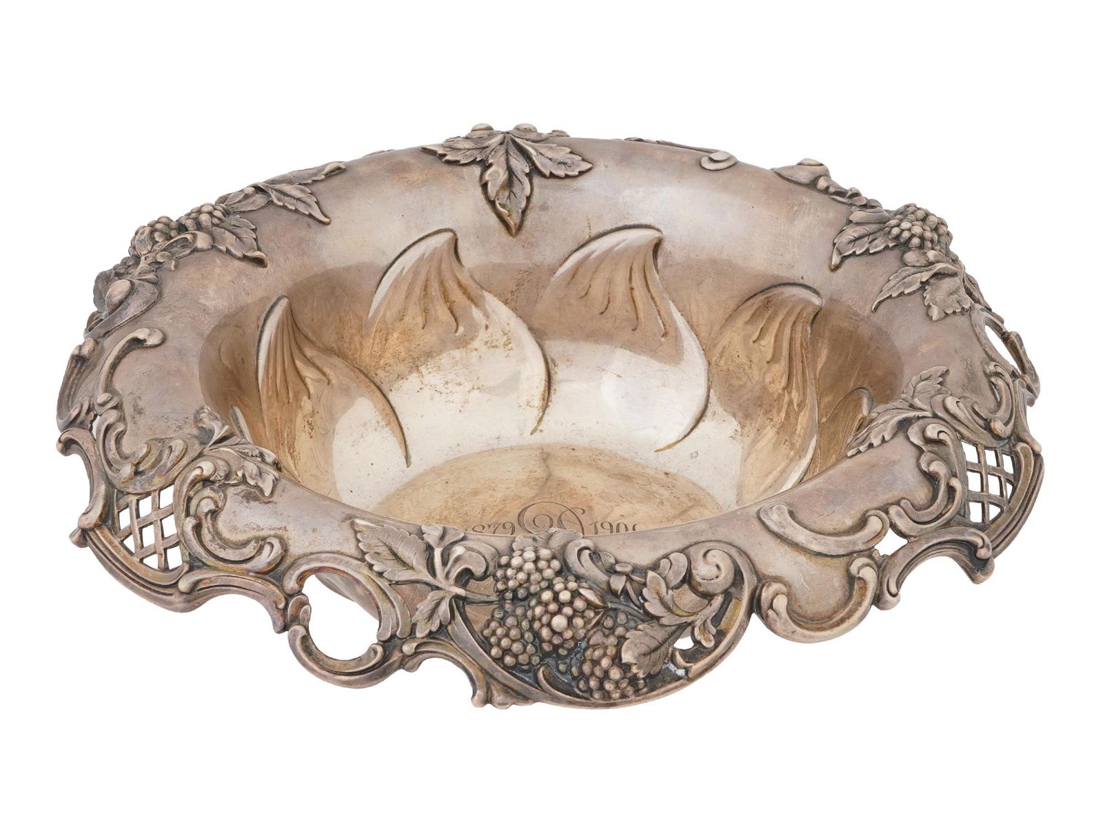 VINTAGE TIFFANY AND CO. OPENWORK STERLING SILVER BOWL (1 of 12)