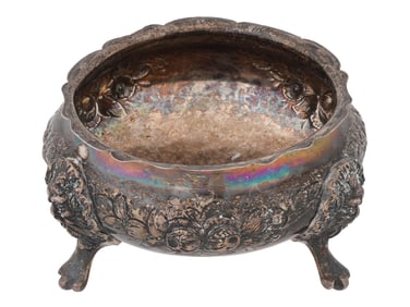 ANTIQUE 19TH C ENGLISH STERLING SILVER SALT CELLAR