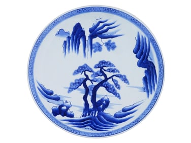 JAPANESE BLUE AND WHITE PORCELAIN CHARGER
