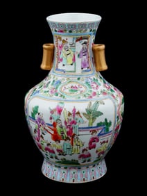 ANTIQUE CHINESE CANTON FAMILLE ROSE PORCELAIN VASE