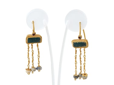 PAIR OF ANCIENT ROMAN GOLD GLASS EARRINGS 100 TO 300 AD