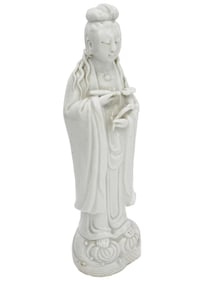 ANTIQUE BLANC DE CHINE PORCELAIN GUANYIN FIGURE