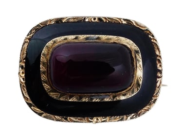 VINTAGE SILVER BROOCH WITH DEEP RED STONE