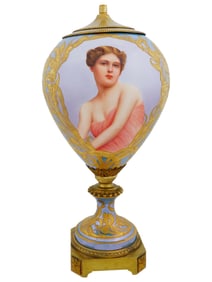 ANTIQUE EUROPEAN ART NOUVEAU URN VASE W PORTRAIT