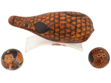 PERUVIAN HANDCRAFTED TRADITIONAL GOURD RATTLES