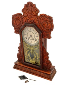 ANTIQUE AMERICAN CARVED WOODEN MANTEL CLOCK BY INGRAHAM