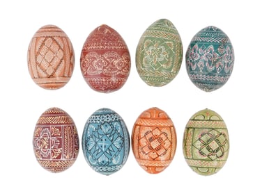 LOT OF UKRAINIAN HAND PAINTED WOODEN EASTER EGGS