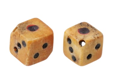PAIR OF ANCIENT ROMAN CARVED DICE 100 TO 200 AD