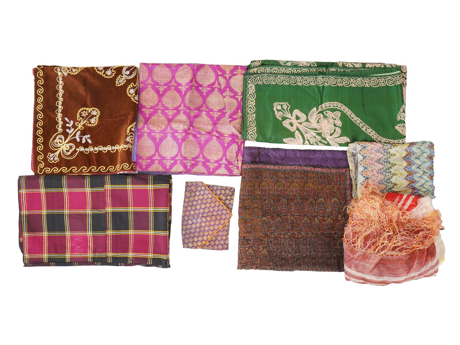 LOT OF VINTAGE ORIENTAL TEXTILES (1 of 13)