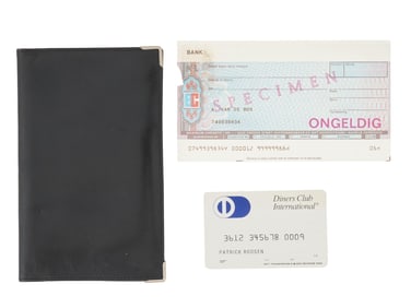 VINTAGE ITALIAN BLACK LEATHER BILLFOLD