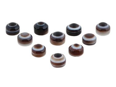 COLLECTION OF TEN EYE BANDED AGATE JEWELRY PENDANTS