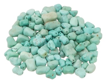 LOT OF TURQUOISE BEADS OF ASSORTED SHAPES FOR NECKLACE