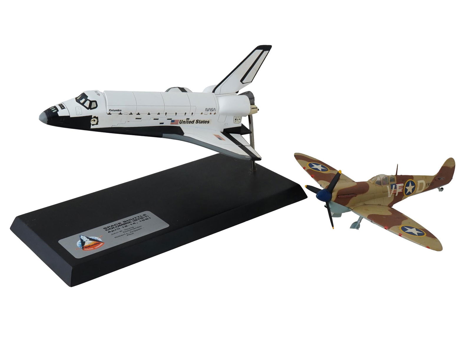 SPACE SHUTTLE COLUMBIA STS 1 AND SPITFIRE FIGHTER MODEL (1 of 9)